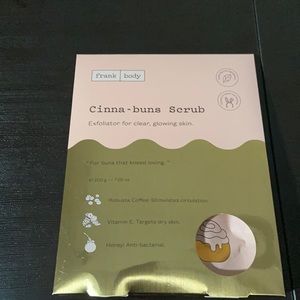 Frank Body Cinna-buns Scrub
